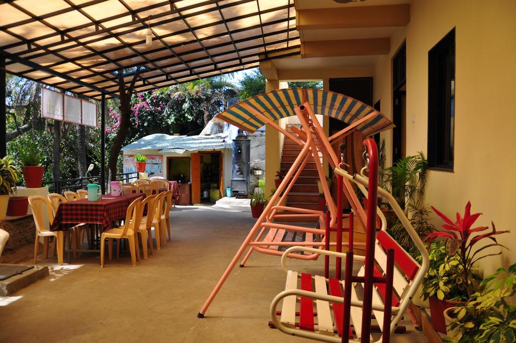 Hotel Oasis マウント・アブ エクステリア 写真