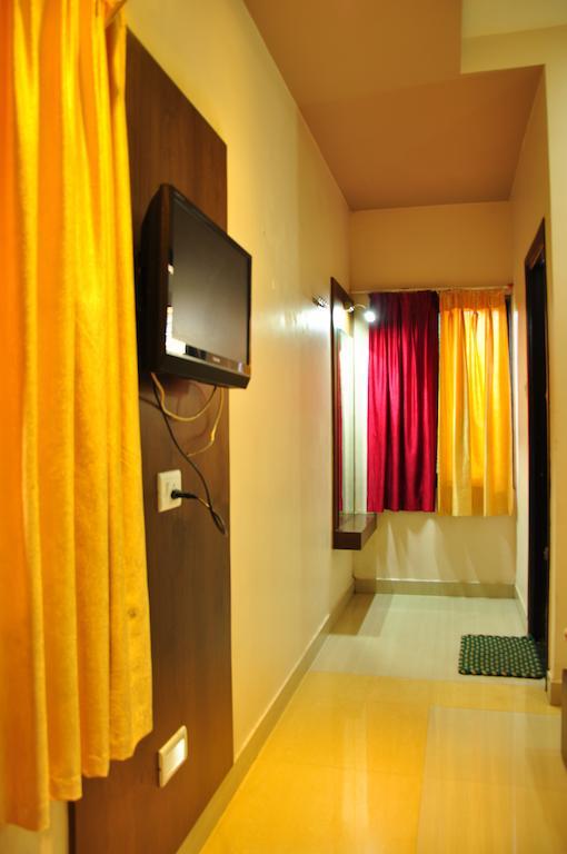 Hotel Oasis マウント・アブ エクステリア 写真